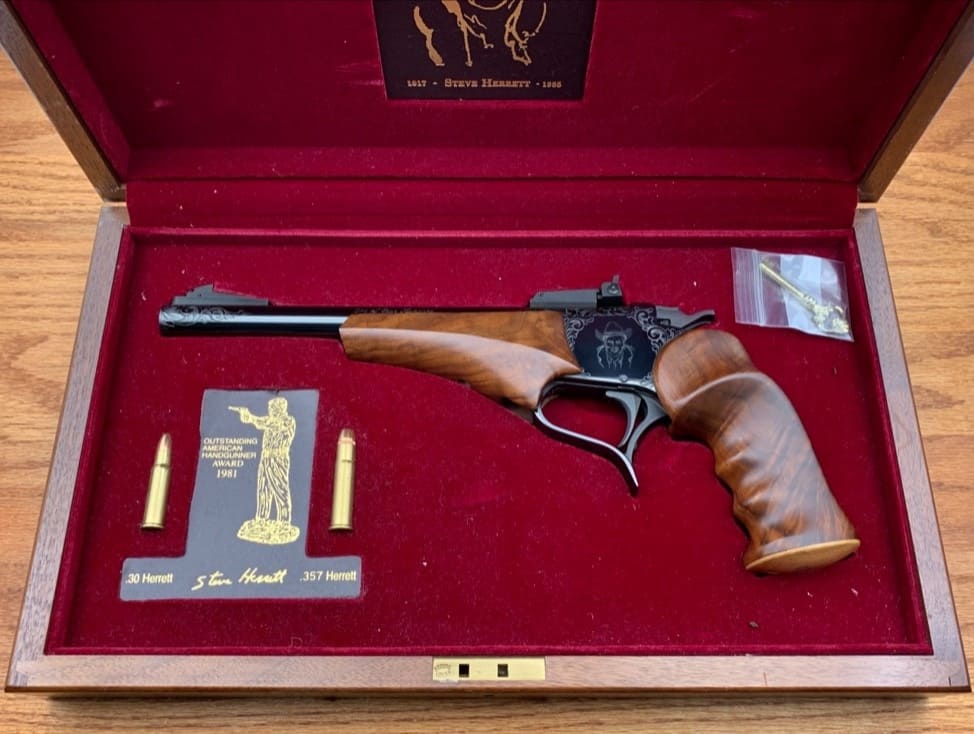 THOMPSON CENTER STEVE HERRETT LTD EDITION N SINGLE SHOT PRES CASE .30 HERRETT